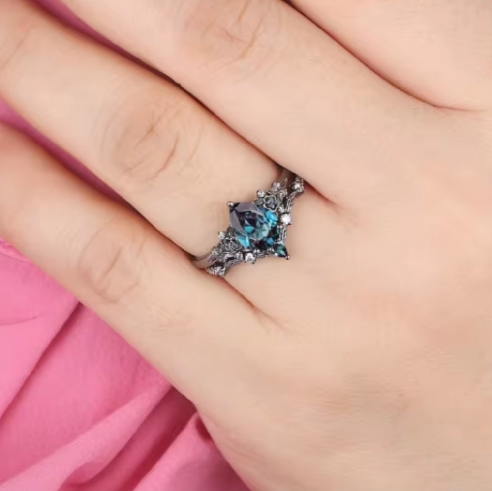 Elegant Gun Black Blue Gemstone And Vine Wedding Set
